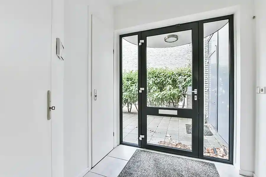 Reliable Fiberglass Door Repair in Waterloo